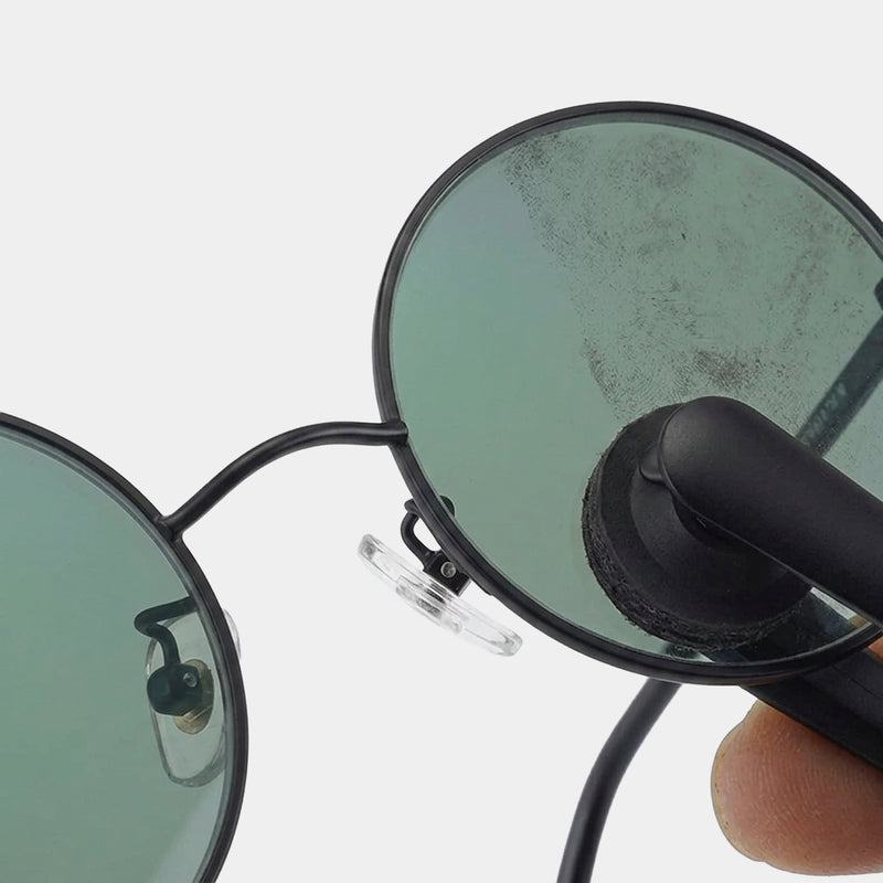 SUNGLASSES CLEANING KIT // WHITE