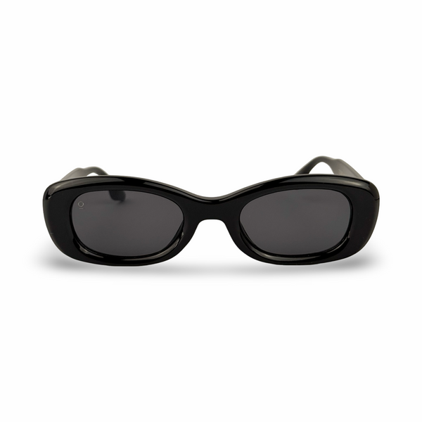 IVY // BLACK
