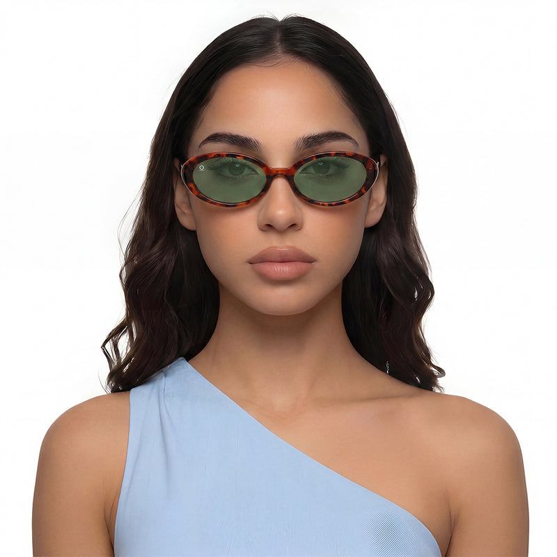 DONATELLA // TORTOISE