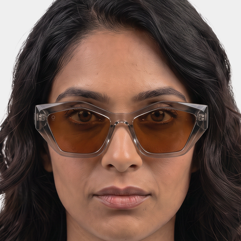 LAYLA // TRANSPARENT BROWN