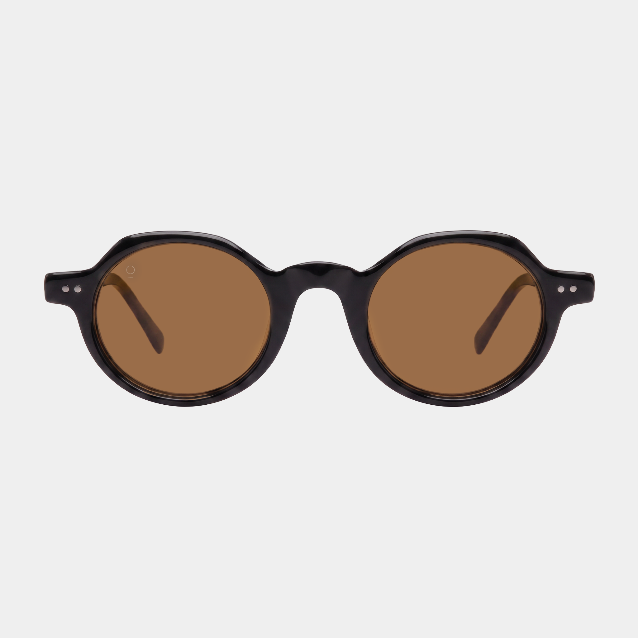 QUINN // BROWN