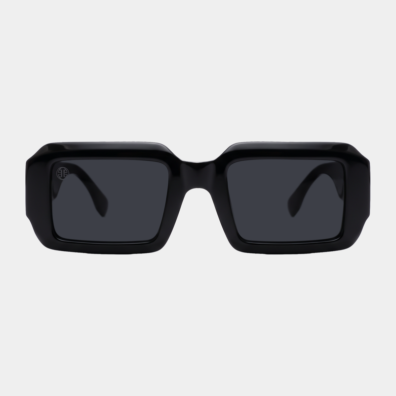 ZAC // BLACK